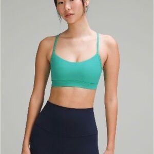 Lululemon Flow Y Bra Nulu *Light Kelly Green